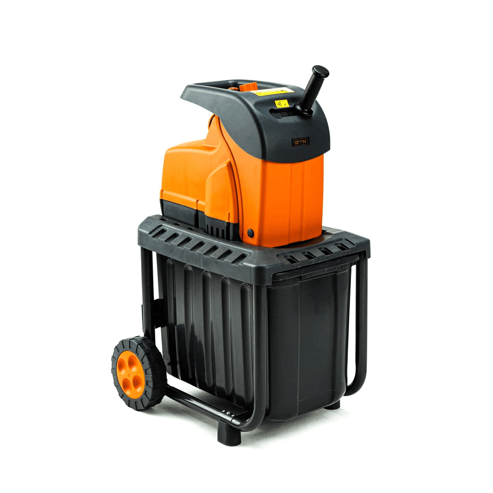 Садовий подрібнювач GTM DS2800/45 KIT + подовжувач 10м (DS2800/45_KIT+ext.cord : 2800 Вт, діаметр гілки 45 мм, ніж, контейнер 60 л