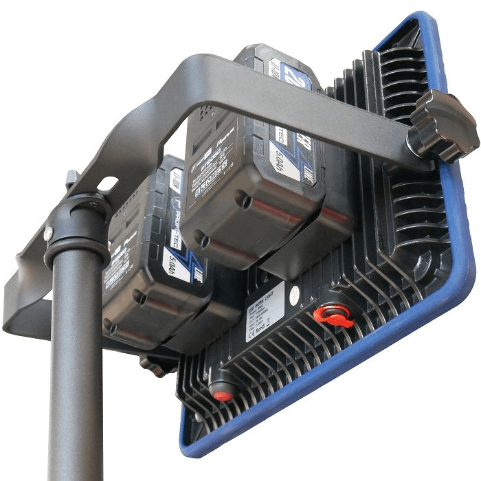 Потужний акумуляторний гібридний прожектор на штативі PROFI-TEC PT11500G POWERLine : без АКБ (КАРКАС) — фото 9