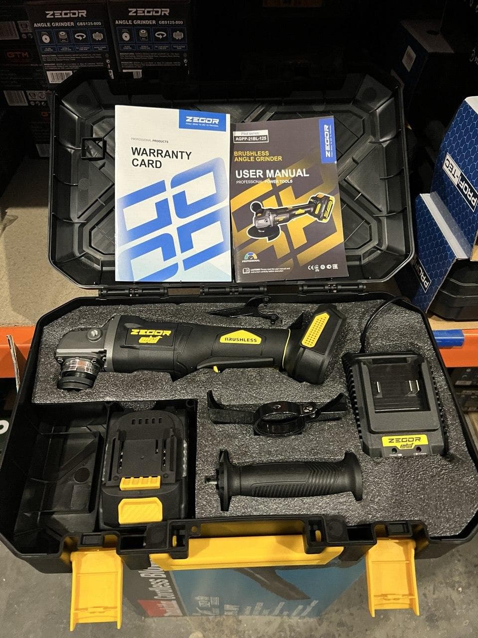 Кутова безщіткова шліфмашина ZEGOR AGPP-21BL-125 (акум 21V 4.0Ah 1шт і зарядка) — фото 9