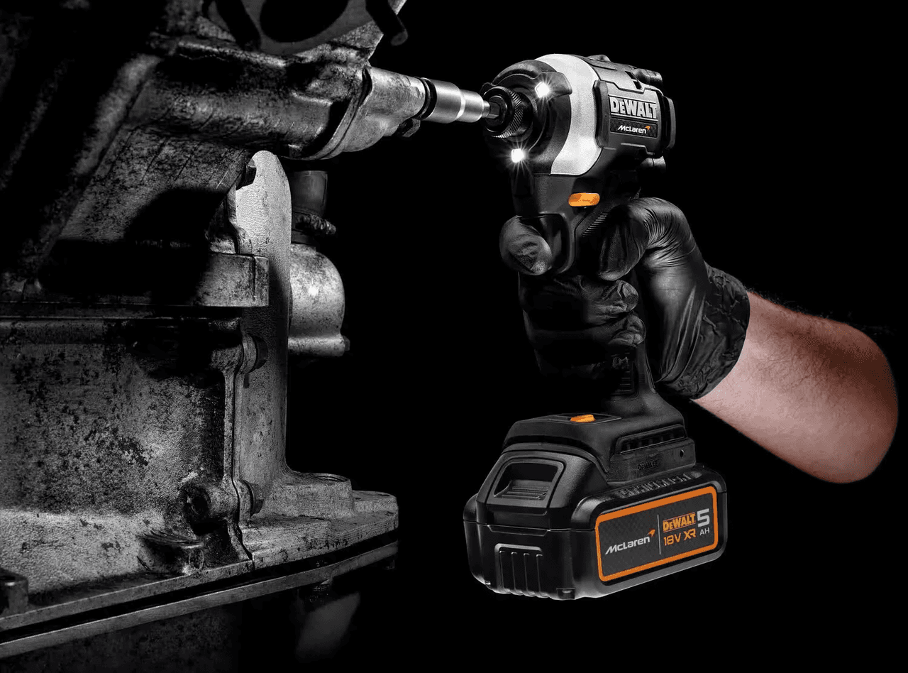 Шурупокрут ударний акумуляторний McLaren F1 TEAM LIMITED EDITION DeWALT DCF85MP2T — фото 9
