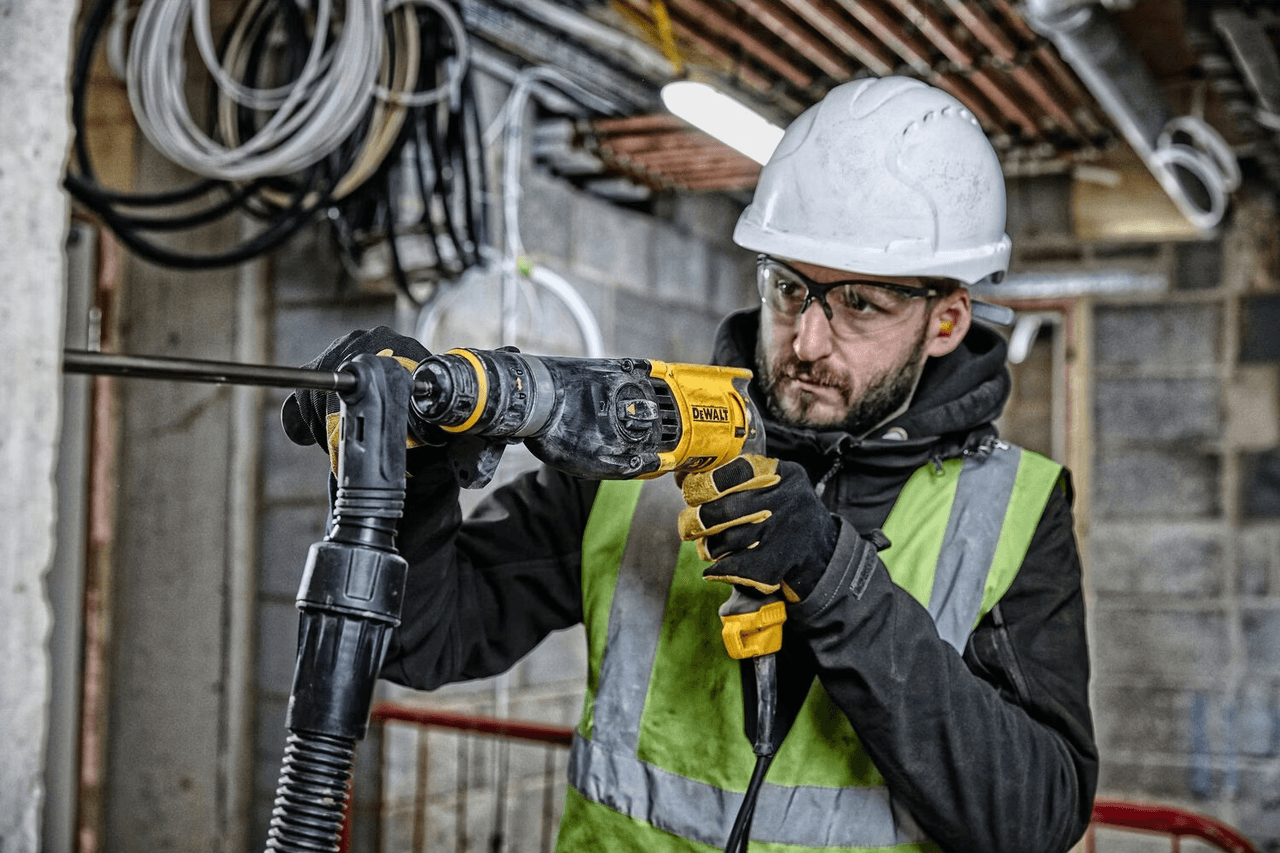 Перфоратор мережевий SDS-Plus DeWALT D25134K 800Вт, кейс — фото 7