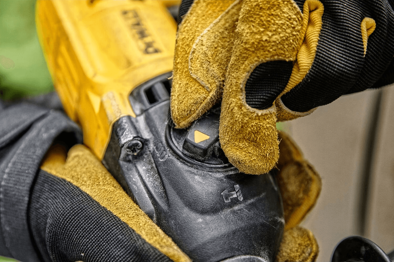 Перфоратор мережевий SDS-Plus DeWALT D25134K 800Вт, кейс — фото 9