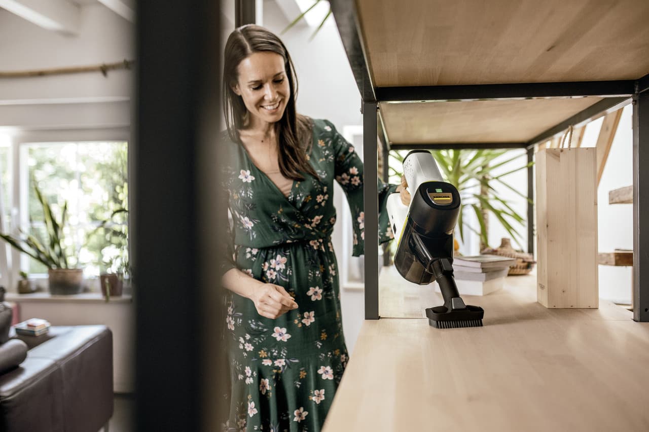 Акумуляторний пилосос Kärcher VC 6 Cordless ourFamily 1.198-670.0, 250 Вт, 25.2 В, HEPA 12 — фото 6