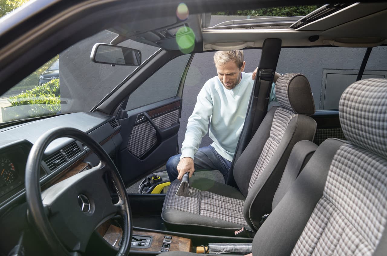 Акумуляторний миючий пилосос Kärcher SE 3-18 Compact 18 В, без АКБ і ЗП — фото 6