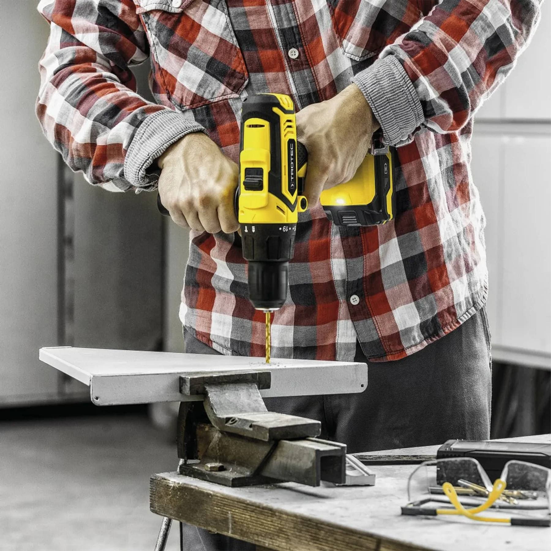 Дриль-шурупокрут акумуляторний ударний Trotec PHDS 11-20V + кейс (4410000502) — 5