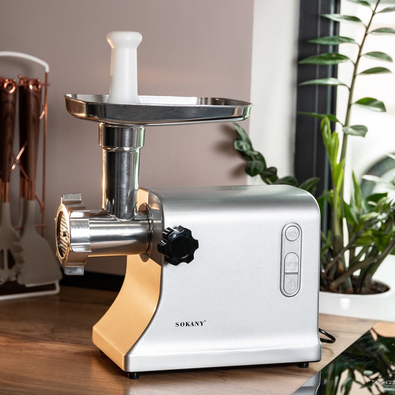 Электромясорубка Sokany SK-094 3200 Вт — 8